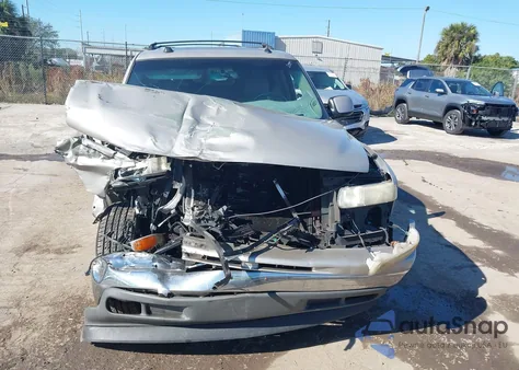 2005 Chevrolet Suburban 1500 Lt from USA, damaged, VIN 3GNEC16Z05G236375